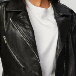 Zeynep Arcay Oversized Leather Biker Jacket in Black - women -Shop Premium Outlets Sales 16c08cb45820455ebc78dcc9f70ee383 1080x