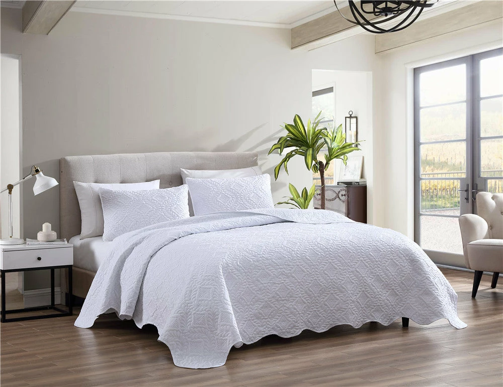 The Nesting Company Ivy 3 Piece Bedspread Set 3 The Nesting Company Ivy 3 Piece Bedspread Set