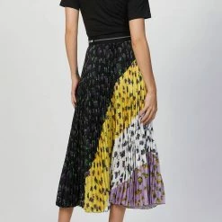 Msgm Logo Wasitband Pleated Skirt in Black/Yellow/White - women -Shop Premium Outlets Sales 3bb25279bc864410abf0e7991ab5803c 1080x