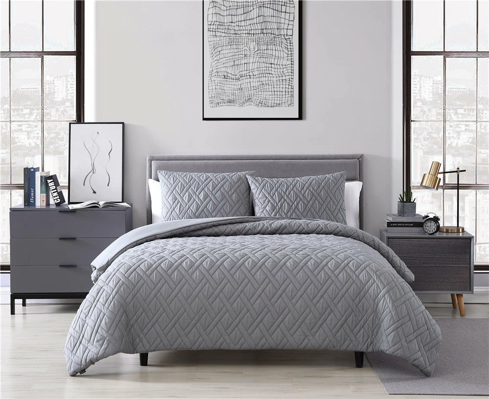 The Nesting Company Larch 3 Piece Comforter Set 5 The Nesting Company Larch 3 Piece Comforter Set - Image 3