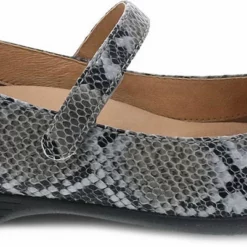 Dansko Lilly Flat in Grey Snake - women -Shop Premium Outlets Sales 5d863f010cc4485681e3f0edac71e8f5 f2819533 0eb0 465d 9f57 f315bd7ecd36 1080x