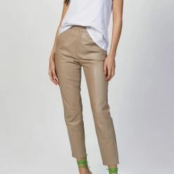 Msgm Micro-Logo Crew Neck Tank Top in White - women