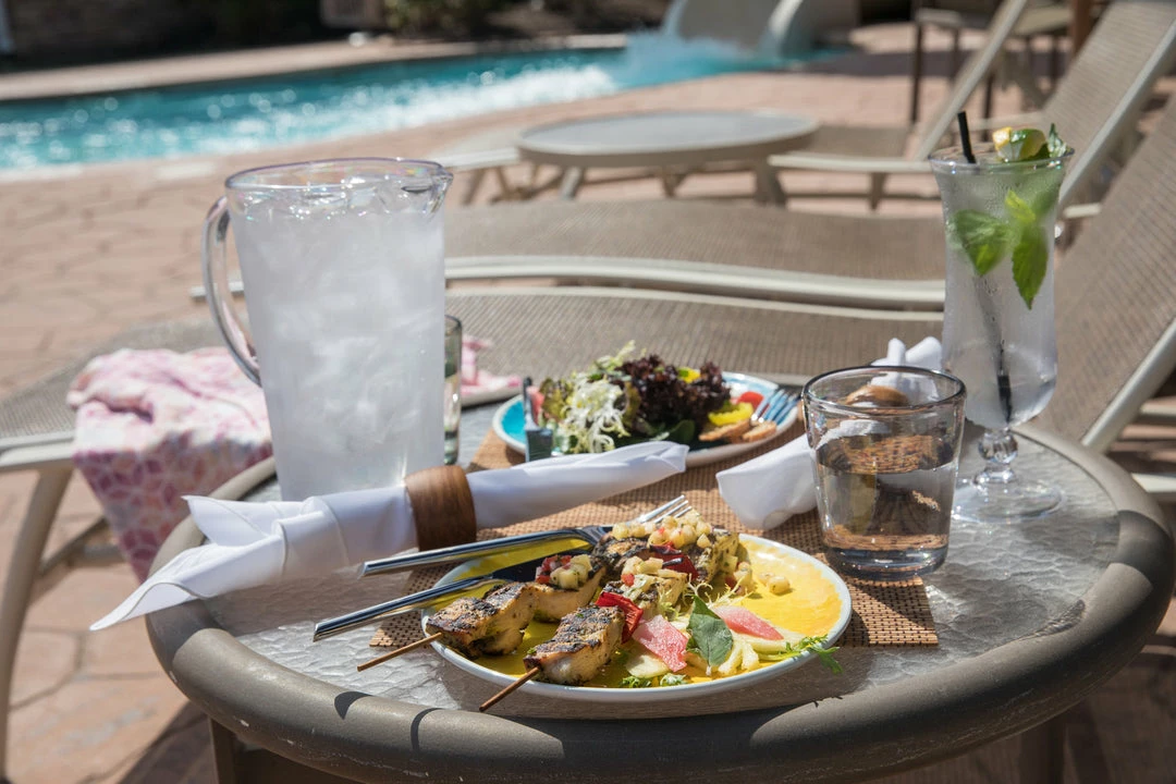 Fortessa Veranda Copolyester Outdoor Drinkware 70 Ounce Clear Pitcher 4 Fortessa Veranda Copolyester Outdoor Drinkware 70 Ounce Clear Pitcher - Image 2