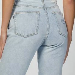 Msgm Ripped-Detailing Cropped Jeans in Light Blue - women -Shop Premium Outlets Sales 7ce4821c19944dd4af9b8c6ecf1389b9 1080x