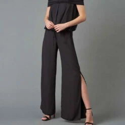 Lola & Sophie Silky Jersey Off-Shoulder Top in Black - women -Shop Premium Outlets Sales 819e9b38e4d54a4eb907084edde418d8 b9417d4a 36b8 4739 8aee 40d1d2b0f49b 1080x