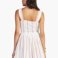 Roxy Sunlit Twist Dress in Snow White Sunrise Stripe - women 7 Roxy Sunlit Twist Dress in Snow White Sunrise Stripe - women -Shop Premium Outlets Sales 8f260855d36d443a94e99e1dae6a7dbc 68594c99 be0e 437c 863f 37eafaee789e 1080x