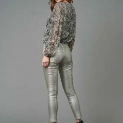 Lola & Sophie Chiffon Swirl Print Top in Black/White - women -Shop Premium Outlets Sales 993bfdd3ff5d48d6a0b37433810f7b98 6ea0a16d 986f 46ba 9779 5dd83c8d5e3e 1080x