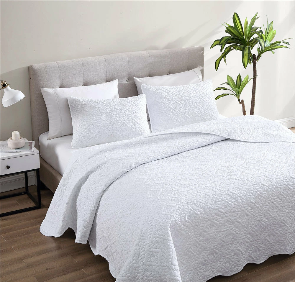 The Nesting Company Ivy 3 Piece Bedspread Set 5 The Nesting Company Ivy 3 Piece Bedspread Set - Image 3