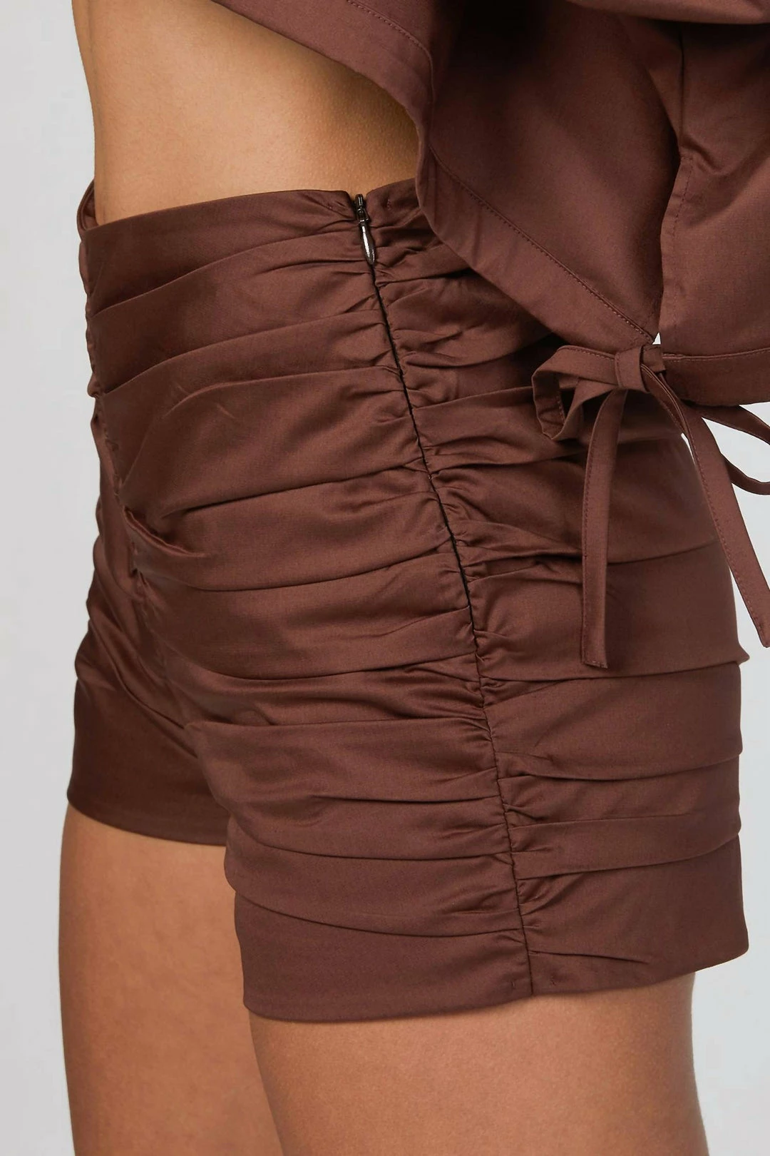Zeynep Arcay Ruched Mini Shorts in Brown - women 7 Zeynep Arcay Ruched Mini Shorts in Brown - women - Image 5