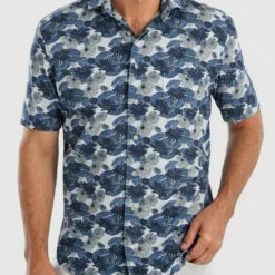 Johnnie-O Men'S Rafter Hangin' Out Sport Shirt in Oceanside